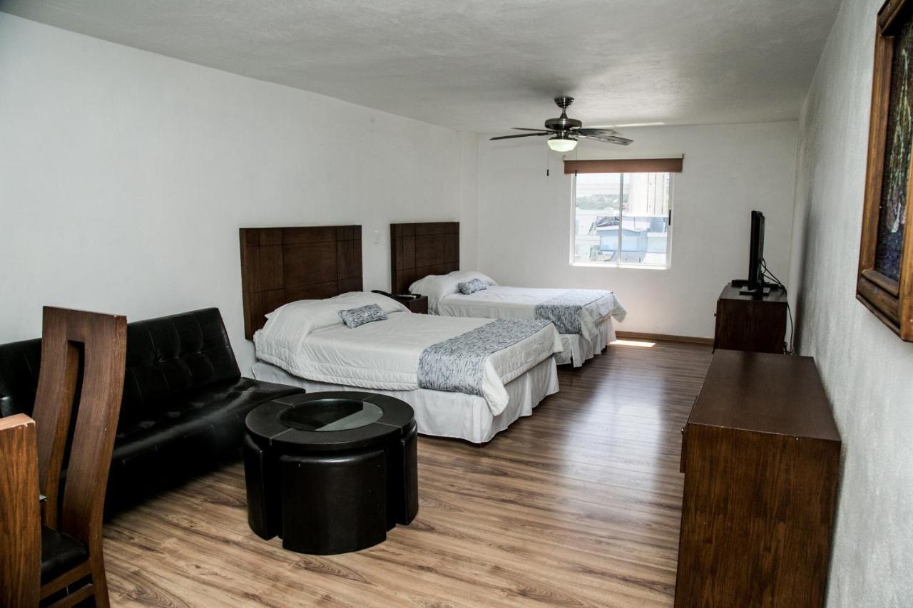 Booking Dioh Monterrey Bagian luar foto