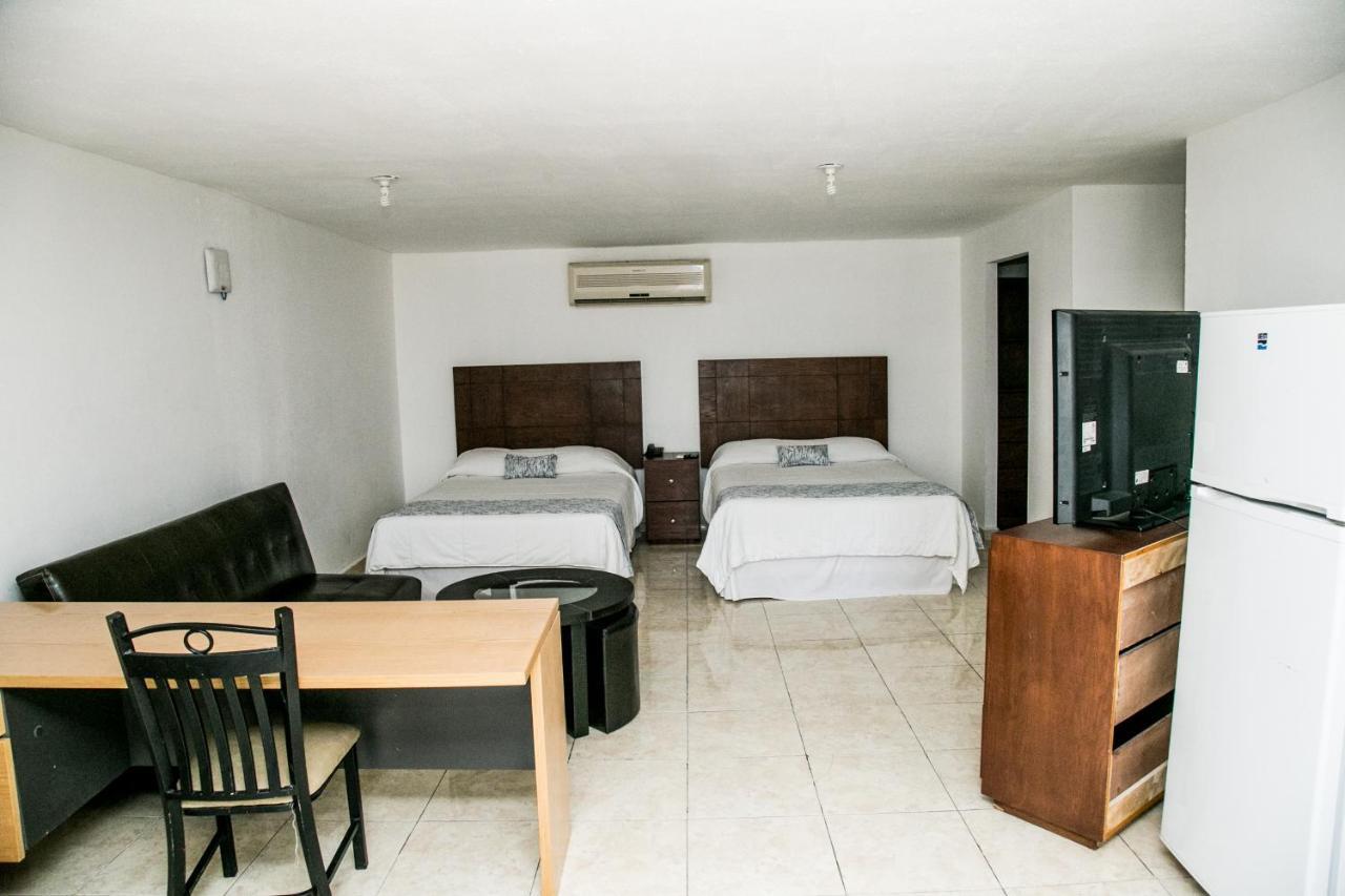 Booking Dioh Monterrey Bagian luar foto