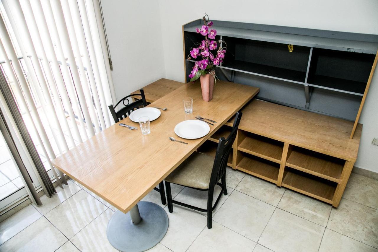 Booking Dioh Monterrey Bagian luar foto