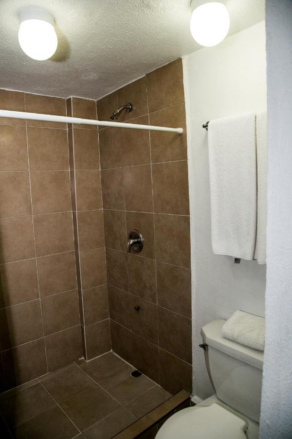 Booking Dioh Monterrey Bagian luar foto